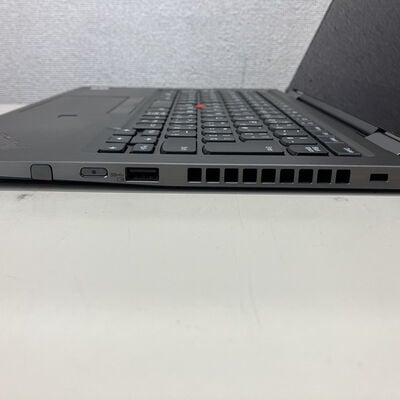 【町田店】中古  Lenovo ThinkPad X1 Yoga 3330003310 