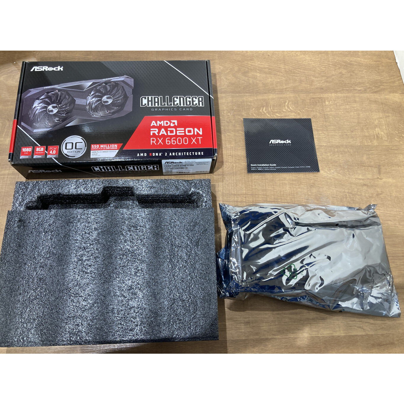 中古 ASRock Radeon RX6600XT Challenger D 8GB OC (RX6600XT 8GB