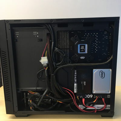 【博多店】中古  自作PC(i7 9700K/32GB/SSD512GB+512GB+500GB+512GB/HDD2TB+2TB/GTX1050Ti) 3310005468 
