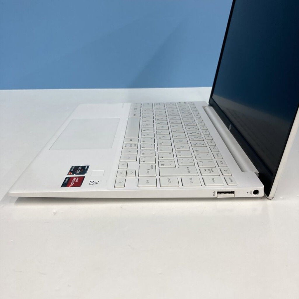 【美品】HP Pavilion Aero Laptop13-be1021AU 中古 HP Pavilion aero laptop 13-be1021au (Ryzen 7 5825U/16GB