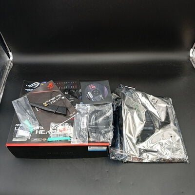 【大須店】中古  ASUS ROG CROSSHAIR VIII DARK HERO (WI-FI)(X570 AM4 ATX) 3480036907 