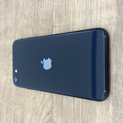【宇都宮鶴田店】中古  【docomo版SIMフリー】Apple iPhoneSE 4.7インチ (第3世代) 64GB (ミッドナイト) MMYC3J/A 154836 