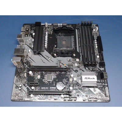 【前橋ｲﾝﾀｰｱｶﾏﾙ店】中古  ASRock B550M Phantom Gaming 4 (B550 AM4 mATX DDR4) 4540002496 