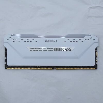 【通販センター】中古  PC4-25600 8GB デスクトップ用(DDR4-3200) 140727 