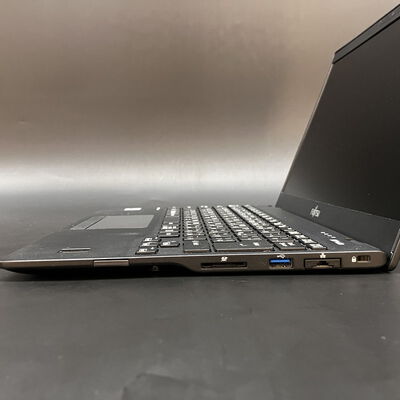 【佐賀南部バイパス店】中古  FUJITSU LIFEBOOK U9310/E(i5-10310U/8GB/SSD128GB) 5250000136 