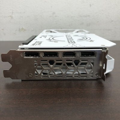 【福山ココローズ店】中古  玄人志向 GK-RTX4060-E8GB/WHITE/DF (RTX4060 8GB) 158767 