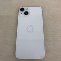 中古  【au版SIMフリー】Apple iPhone13 6.1インチ 256GB (スターライト) MLNJ3J/A 147351 