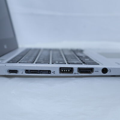 【通販センター】中古  【ジャンク品/保証無/返品質問不可】NEC PC-VKM17BZG4 (Intel Core i5 8350U 1.70GHz/8GB/SSD256GB/なし/オンボード/12.5/1366x768/Wi-Fi/WEBCAM/OSなし) 184422 