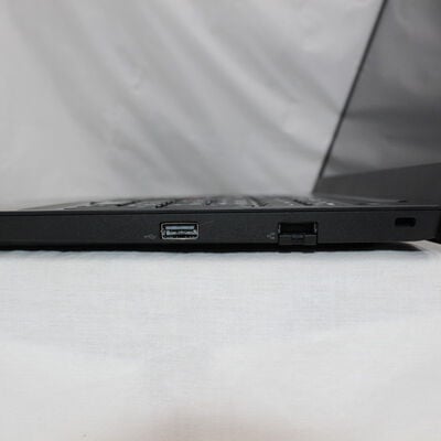 【通販センター】中古  Lenovo ThinkPad E15 Gen 1(Intel Core i5 10210U 1.60GHz/16GB DDR4/SSD512GB/-/オンボード/15.6/1920x1080/GbE/Wi-Fi/WEBCAM/W11H/VBT) 195580 