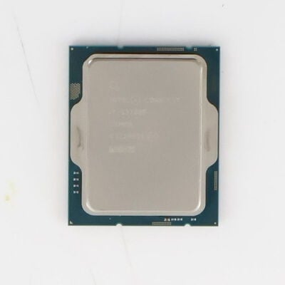 【秋葉原本店】中古  INTEL Core i7 13700F (1700/2.1G/30M/C16/T24) 154211 