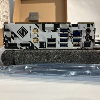 【鹿児島店】中古  ASRock B650E Steel Legend WiFi (B650E AM5 ATX) 167321 