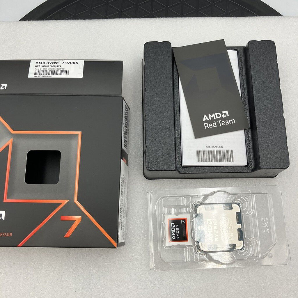 中古 AMD Ryzen 7 9700X (AM5/3.8GHz/40M/C8/T16/65W) 169022 （351376