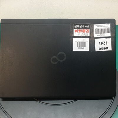【佐賀南部バイパス店】中古  FUJITSU FMV(i5-10210U/8GB/SSD256GB/W11P) 5250001535 