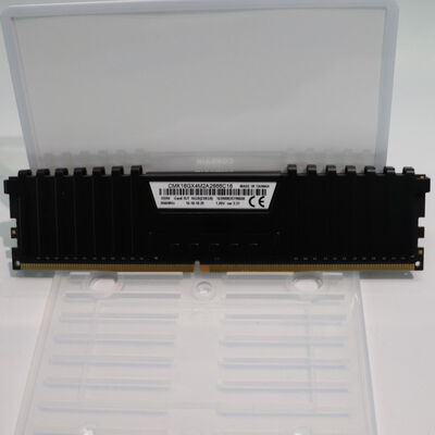 【札幌店】中古  PC4-21300 8GB デスクトップ用(DDR4-2666) 126165 