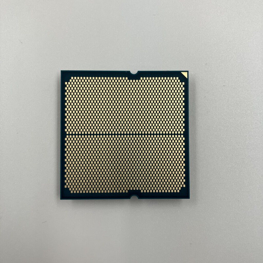中古 AMD Ryzen 7 9700X (AM5/3.8GHz/40M/C8/T16/65W) 169022 （325187