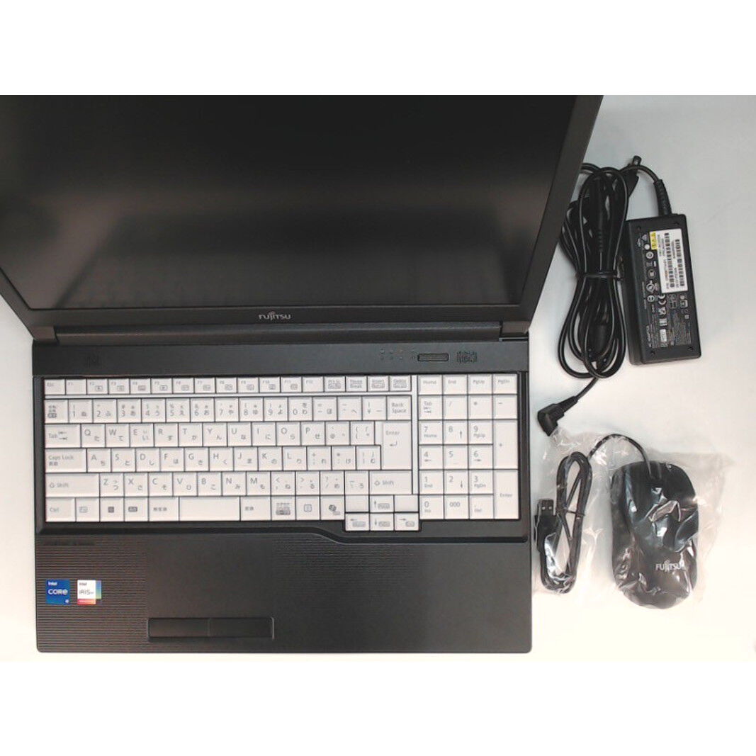 中古 FUJITSU LIFEBOOK A5513/RX (i5-1335U/16GB/SSD 256GB/SMt