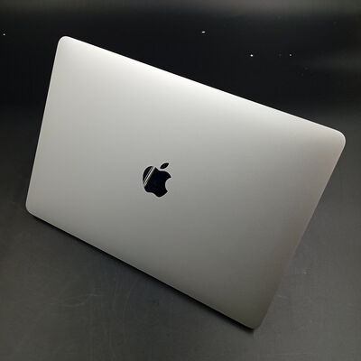 【大須店】中古  Apple Macbook Pro 2018 （13.3インチ/Core i5 2.3GHｚ/8GB/256GB/シルバー） MR9U2J/A 139725 