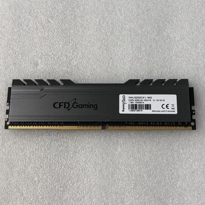 【甲府飯田店】中古  PC4-25600 16GB デスクトップ用(DDR4-3200) 140728 
