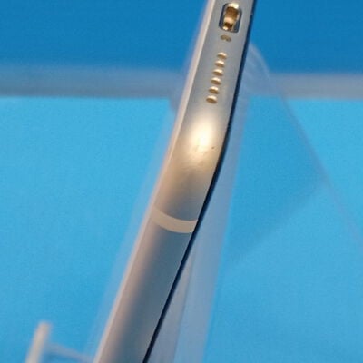 【大須店】中古  Apple iPhoneSE 4.7インチ (第2世代/2020) 64GB (ホワイト) 国内版SIMロックフリー MX9T2J/A 142455 