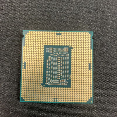 【大宮店】中古  INTEL Core i5-9600KF (1151/3.70GHz/9M/C6/T6) 139477 