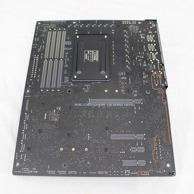 【通販センター】中古  ASUS ROG Crosshair VIII Dark Hero（X570 AM4 ATX DDR4） 3480035079 