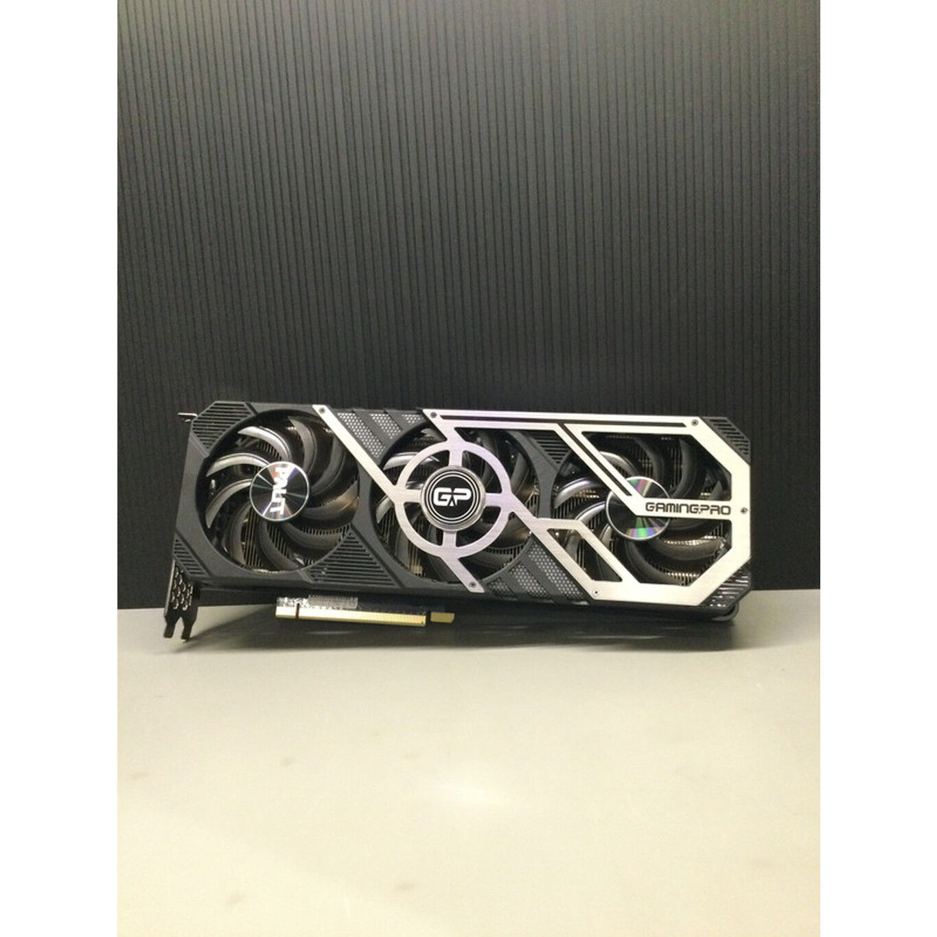 中古 Palit RTX3070 GamingPro NE63070019P2-1041A (RTX3070 8G