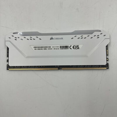 【なんば店】中古  PC4-25600 8GB デスクトップ用(DDR4-3200) 140727 