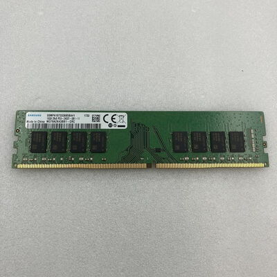 【新潟店】中古  PC4-19200 16GB デスクトップ用 135639 
