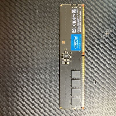 【富士青葉店】中古  Crucial CT16G52C42U5.M8G1(DDR5 PC5-41600 16GB) 183231 