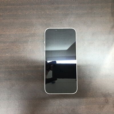 【福山ココローズ店】中古  【SoftBank版SIMフリー】Apple iPhone13 6.1インチ 128GB (スターライト) MLND3J/A 147326 