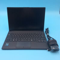 中古  FUJITSU LIFEBOOK UH90/H1(i7-1360P/16GB/SSD512GB/W11H) 3410011962【4/2値下げ!】 