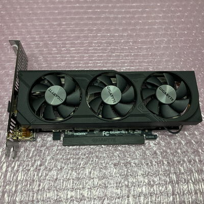 【町田店】中古  GIGABYTE　GEFORCE RTX 4060 3330002936 