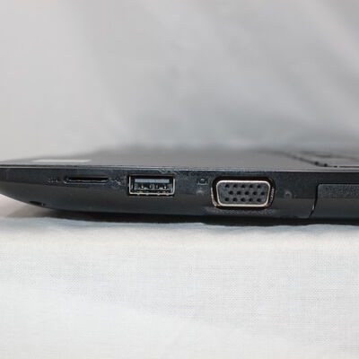 【通販センター】中古  DELL Vostro 3590(Intel Core i5 10210U 1.60GHz/16GB DDR4/SSD256GB/-/オンボード/15.6/1920x1080/GbE/Wi-Fi/WEBCAM/W11P/VBT) 197884 