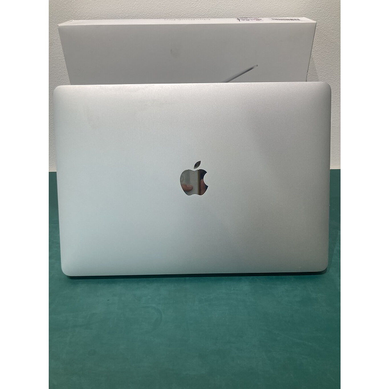 中古 Apple MacBook Pro 13.3インチ (Core i5 2.0GHz/16GB/512GB