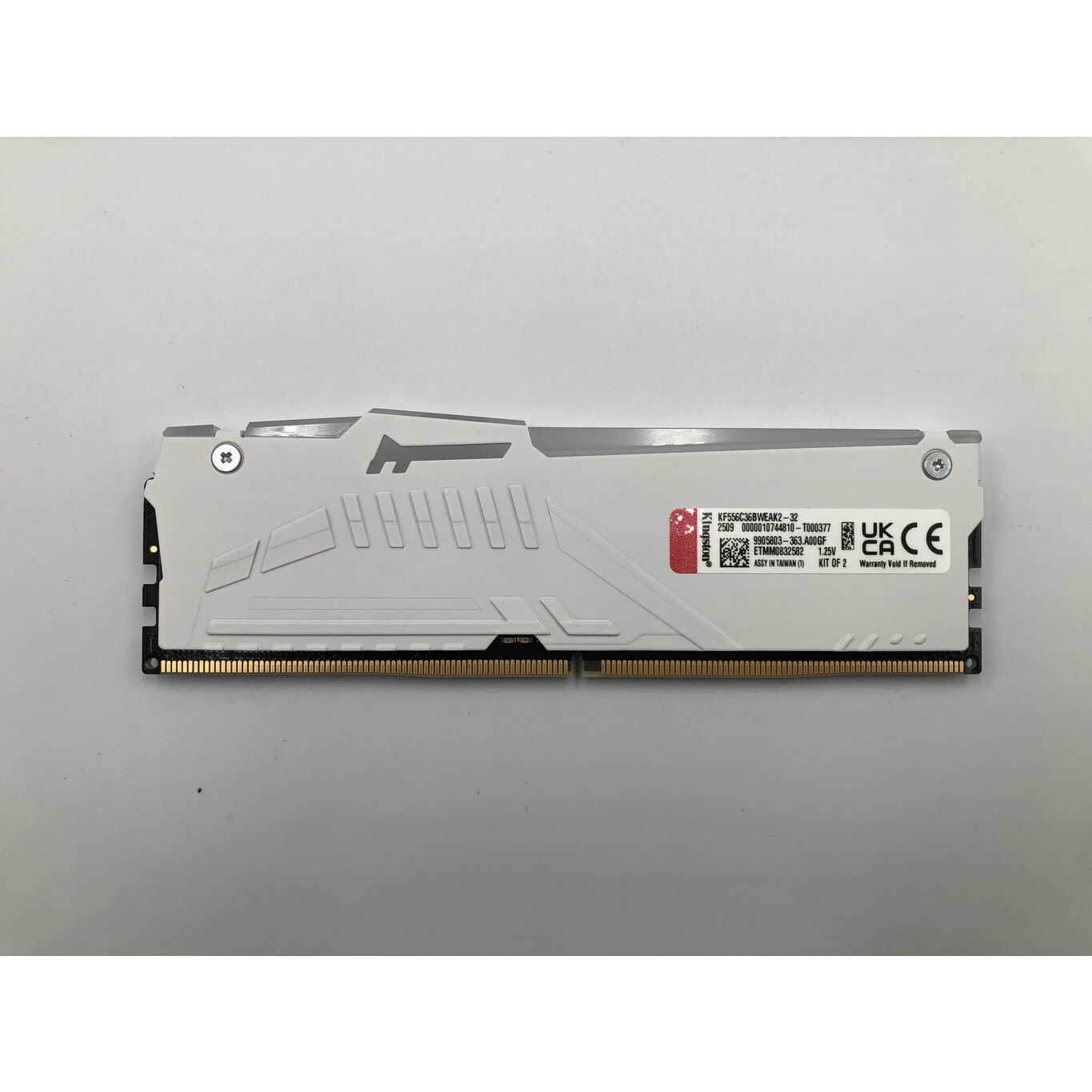中古 Kingston KF556C36BWEAK2-32(DDR5 PC5-44800 16GB) 199769