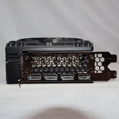 【通販センター】中古  Palit RTX 5070 GamingPro 12GB NE75070019K9-GB2050A (RTX5070 12GB) 201128 