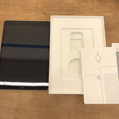 【宇都宮鶴田店】中古  【au】Apple iPad 10.2インチ（第9世代/2021）Wi-Fi+Cellular 64GB シルバー MK493J/A 147570 