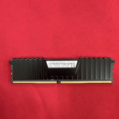 【静岡東瀬名店】中古  PC4-25600 8GB デスクトップ用 140727 