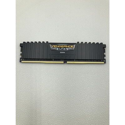【水戸赤塚店】中古  CMK32GX4M2B3000C15(PC4-24000 16GB デスクトップ用) 4680002290 