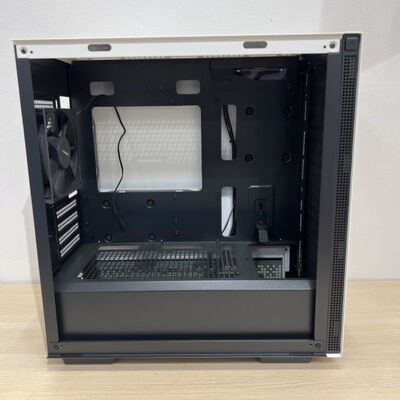 【静岡東瀬名店】中古  DEEPCOOL CH370 WH(mATX ｶﾞﾗｽ WH) 5140000879 