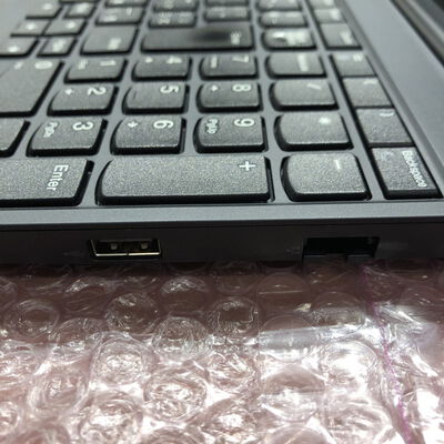 【宮崎恒久店】中古  LENOVO E15 Gen2 MSO 指紋認証あり (Intel Core i5 1135G7 2.4GHz/8GB/SSD256GB/-/オンボード/15.6/1920x1080/GbE/Wi-Fi/WEBCAM/W11P/Microsoft Office Home and Business 2024) 188569 