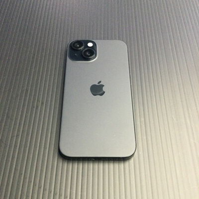 【座間相武台】中古  【docomo版SIMフリー】Apple iPhone15 無印 256GB ブラック MTMN3J/A 161084 