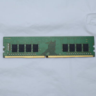 【通販センター】中古  PC4-21300 16GB デスクトップ用(DDR4-2666) 135638 