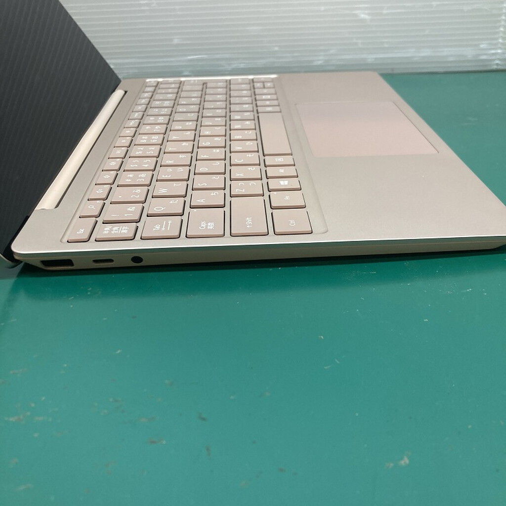 中古 Surface Laptop Go (i5-1035G1/8GB/SSD128GB/W11H) 4780001597