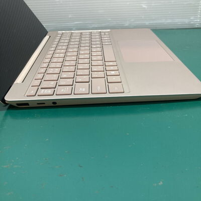 【浦添城間店(沖縄)】中古  Surface Laptop Go (i5-1035G1/8GB/SSD128GB/W11H) 4780001597 