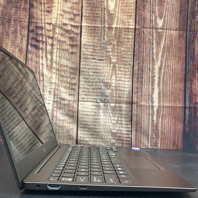 【富士青葉店】中古  FUJITSU FMV LIFEBOOK CH75/E3(i5-1135G7/8GB/256GB/オンボード/W11H) 5070002035 