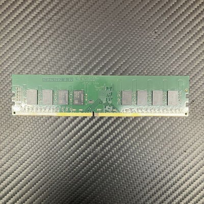 【富士青葉店】中古  PC4-25600 16GB デスクトップ用(DDR4-3200) 140728 