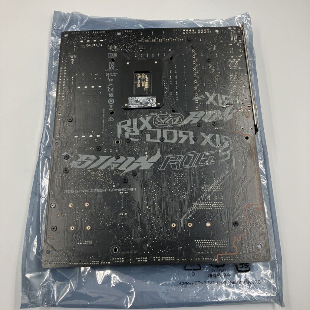 中古 ASUS ROG STRIX Z790-F GAMING WIFI (Z790 1700 ATX DDR5) 175321