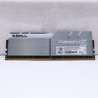 中古  PC4-25600 8GB デスクトップ用(DDR4-3200) 140727 