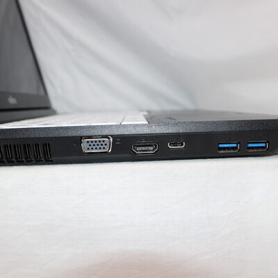 【通販センター】中古  FUJITSU LIFEBOOK A5511/G(Intel Core i5 1145G7 2.60GHz/16GB DDR4/SSD256GB/MULTI/オンボード/15.6/1920x1080/GbE/Wi-Fi/WEBCAM/W11H/VBT) 196497 